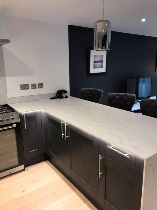 New Town House With *Free Allocated Parking* Brighton Exterior foto